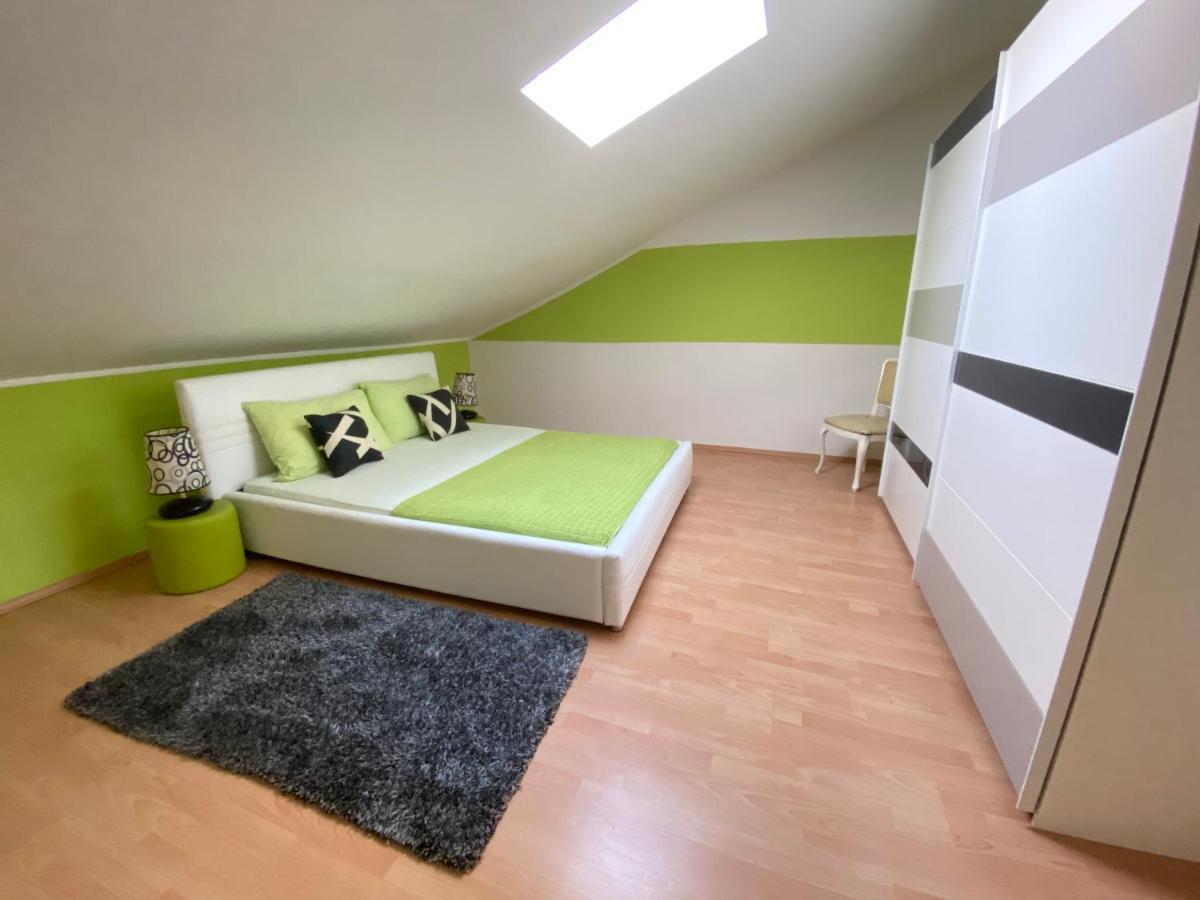 Apartments Suzi Crikvenica Buitenkant foto